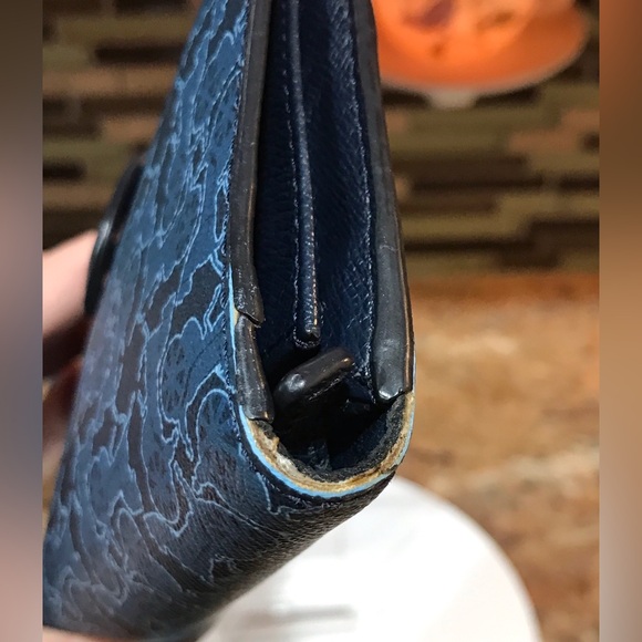 CELINE Horse and Carriage Leather Wallet π₯π€©π - Picture 16 of 17